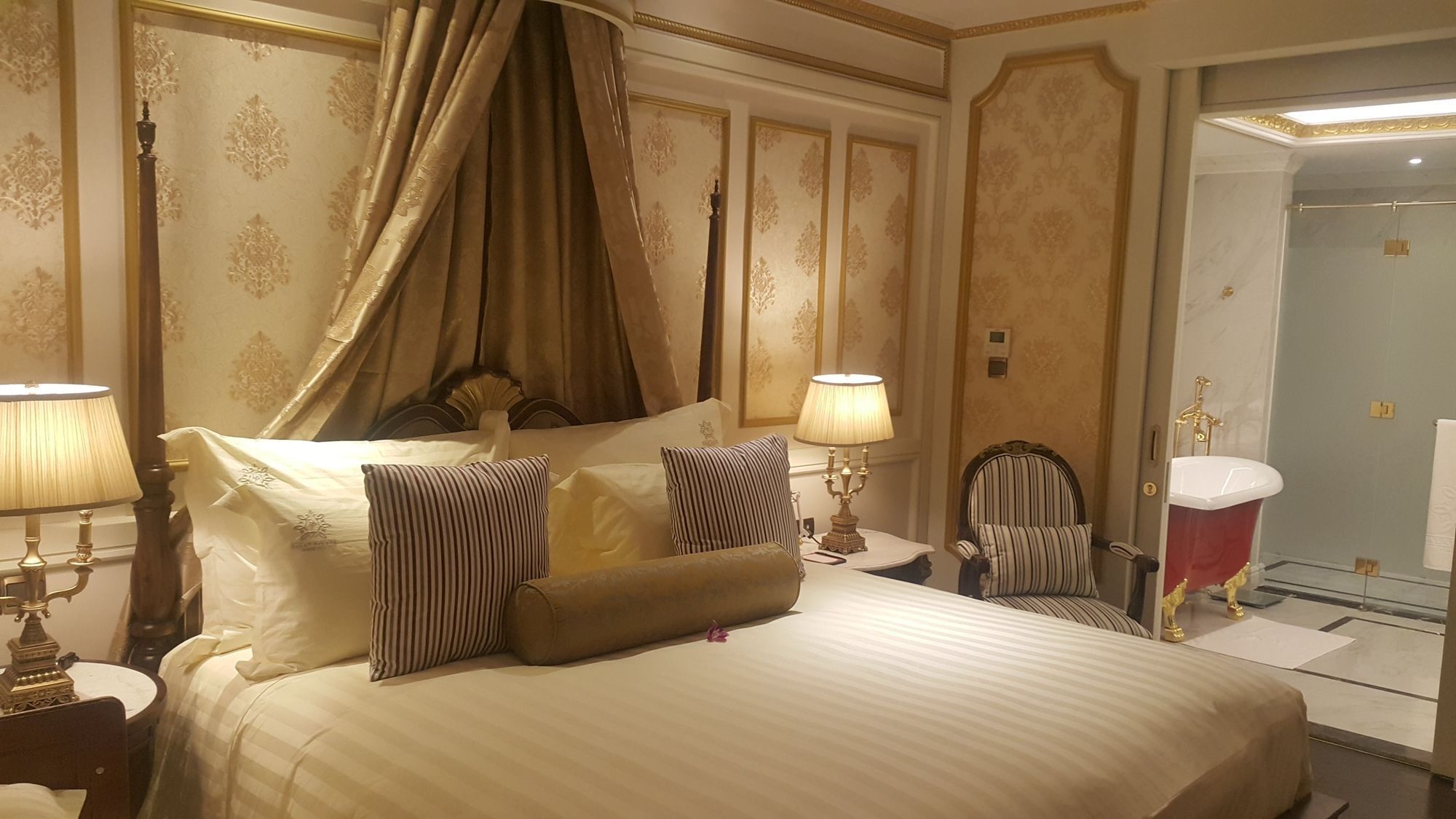 Dalat Palace Heritage Hotel ภายนอก รูปภาพ